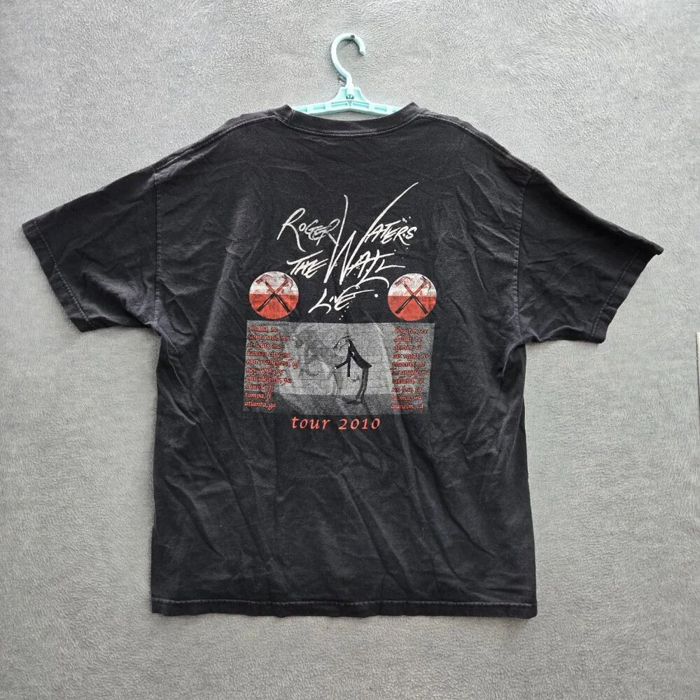 Roger Waters Men Shirt 2XL‎ Black The Wall Tour Concert 2010 Y2K Tee